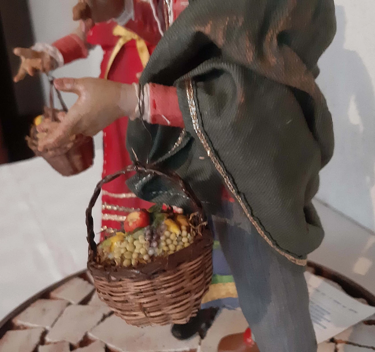 Coppia di statue di artigianato napoletano 1152792