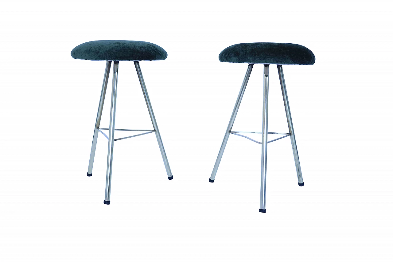Pair of stools in brass and velvet 1152820