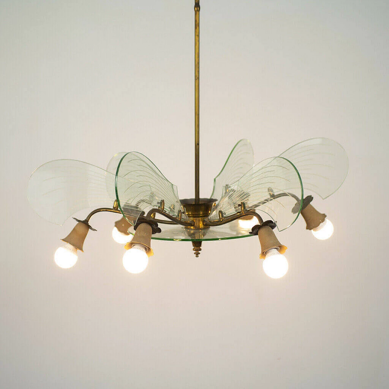 Chandelier in brass and glass, 6 lights, 50s 1152890