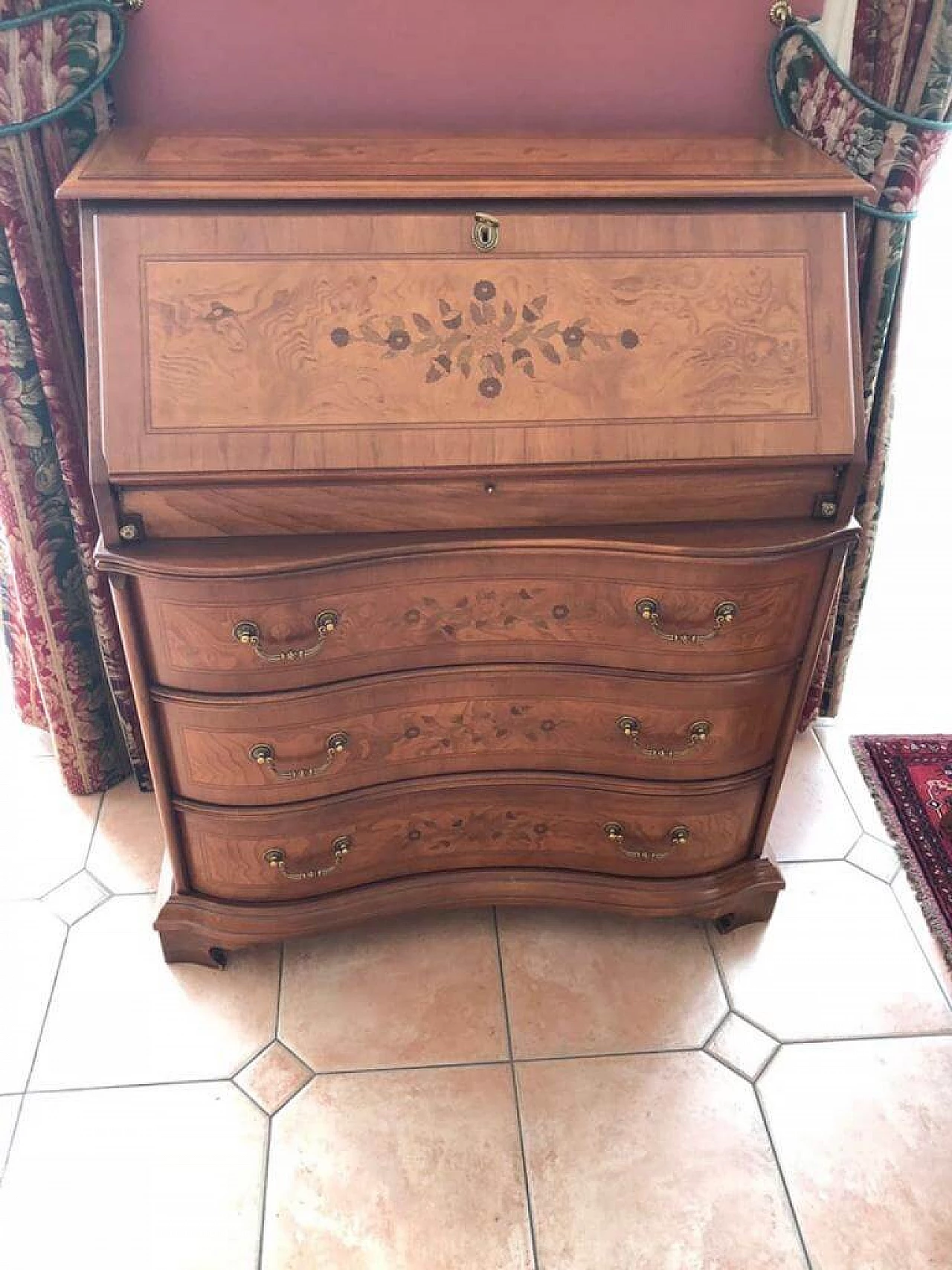 Desk with floral inlays and flap 1153545