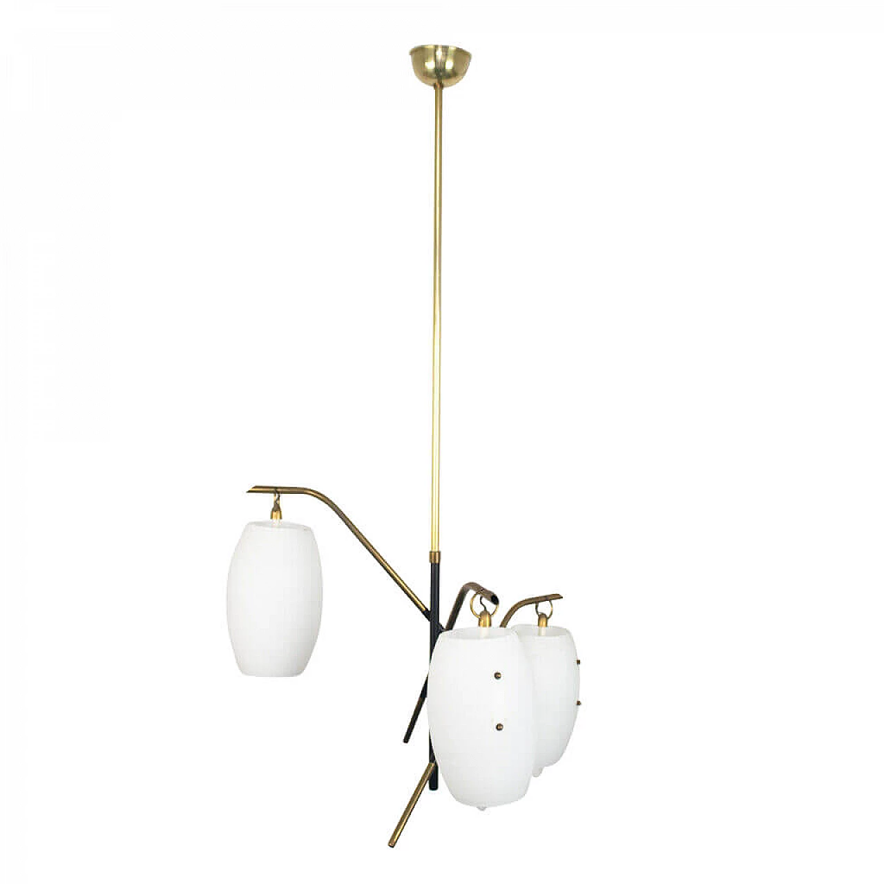 Lampadario in ottone e vetro opalino, anni '50 1153863
