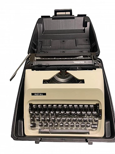 Typewriter Royal Express 10