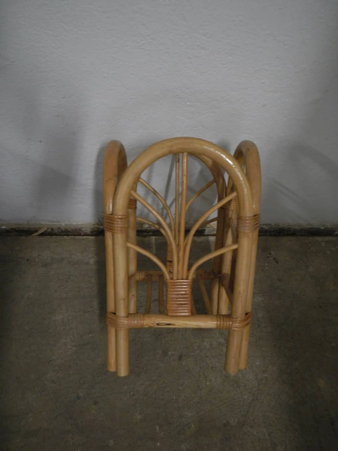 Wicker flower stand, 1970's 1158753