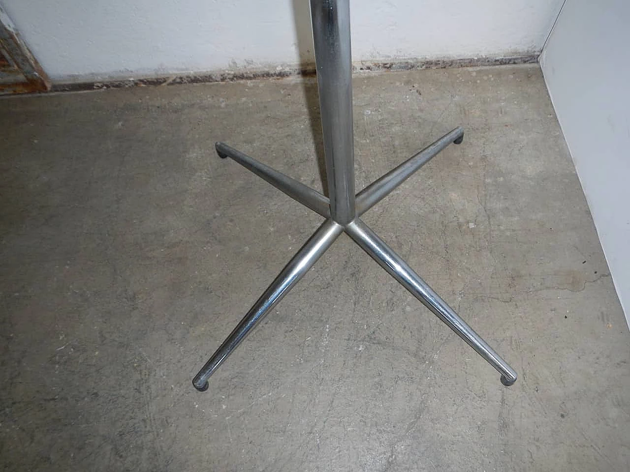 Chromed metal office coat rack, 1950s 1158760