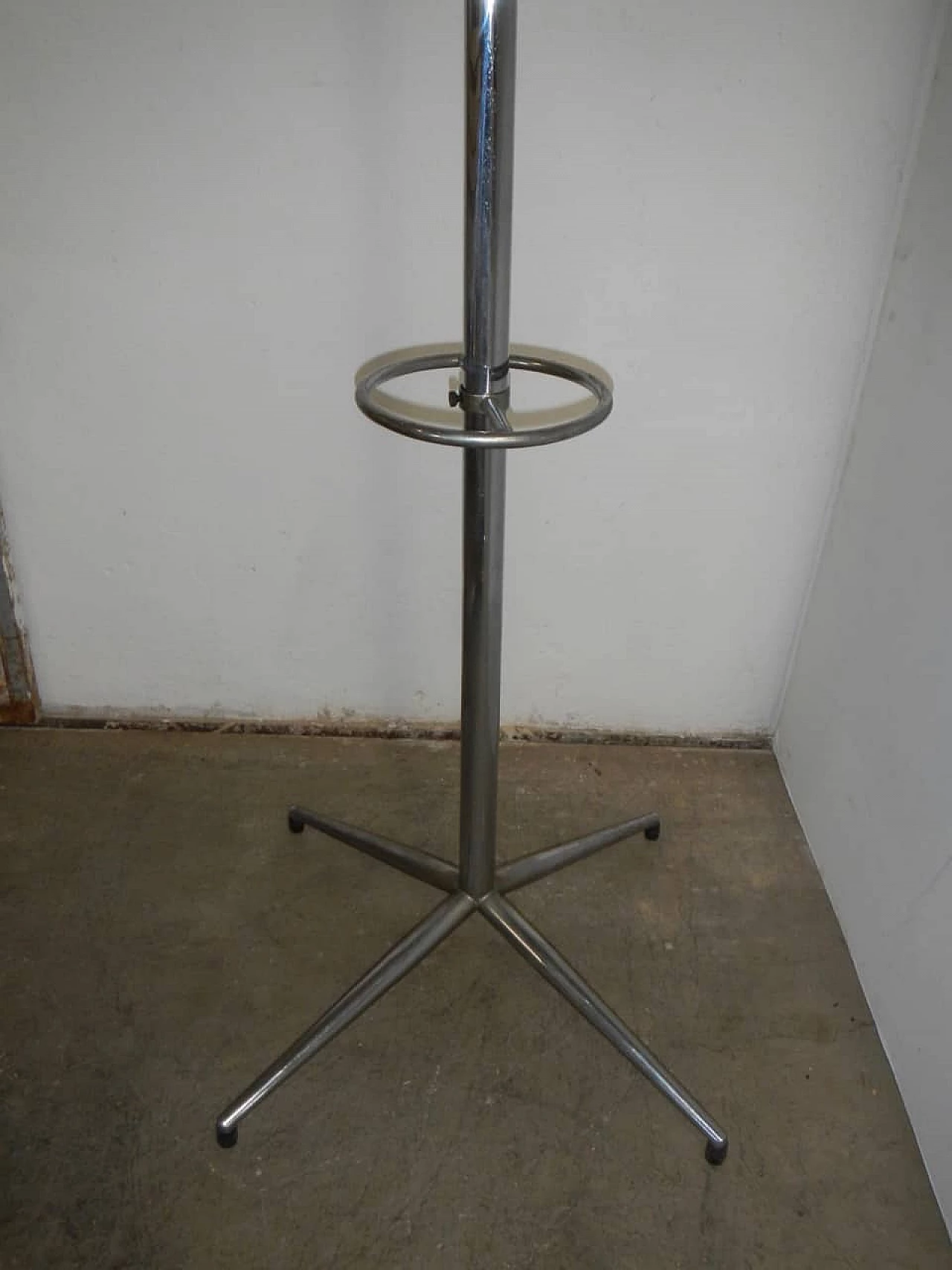 Chromed metal office coat rack, 1950s 1158762