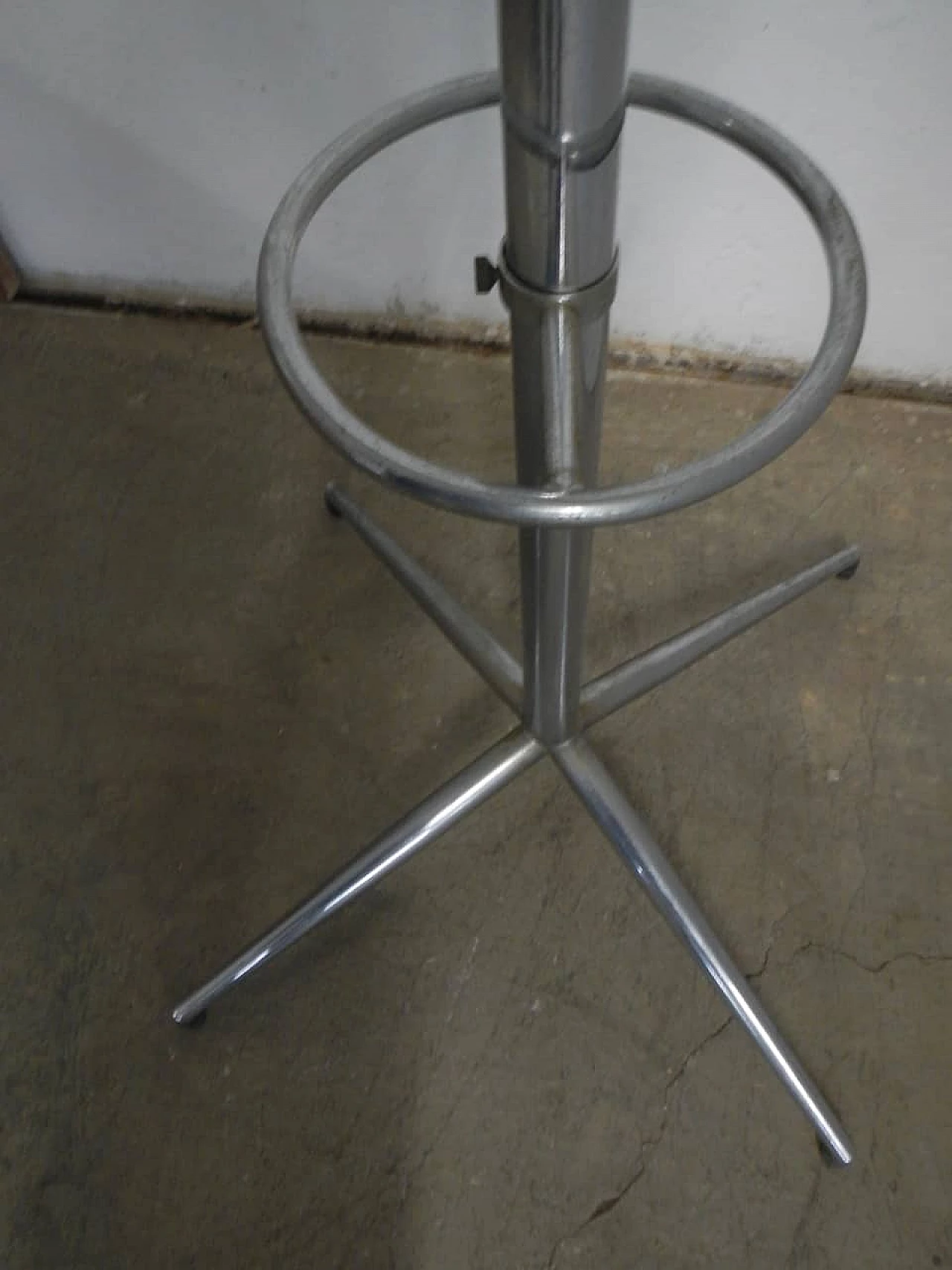 Chromed metal office coat rack, 1950s 1158765