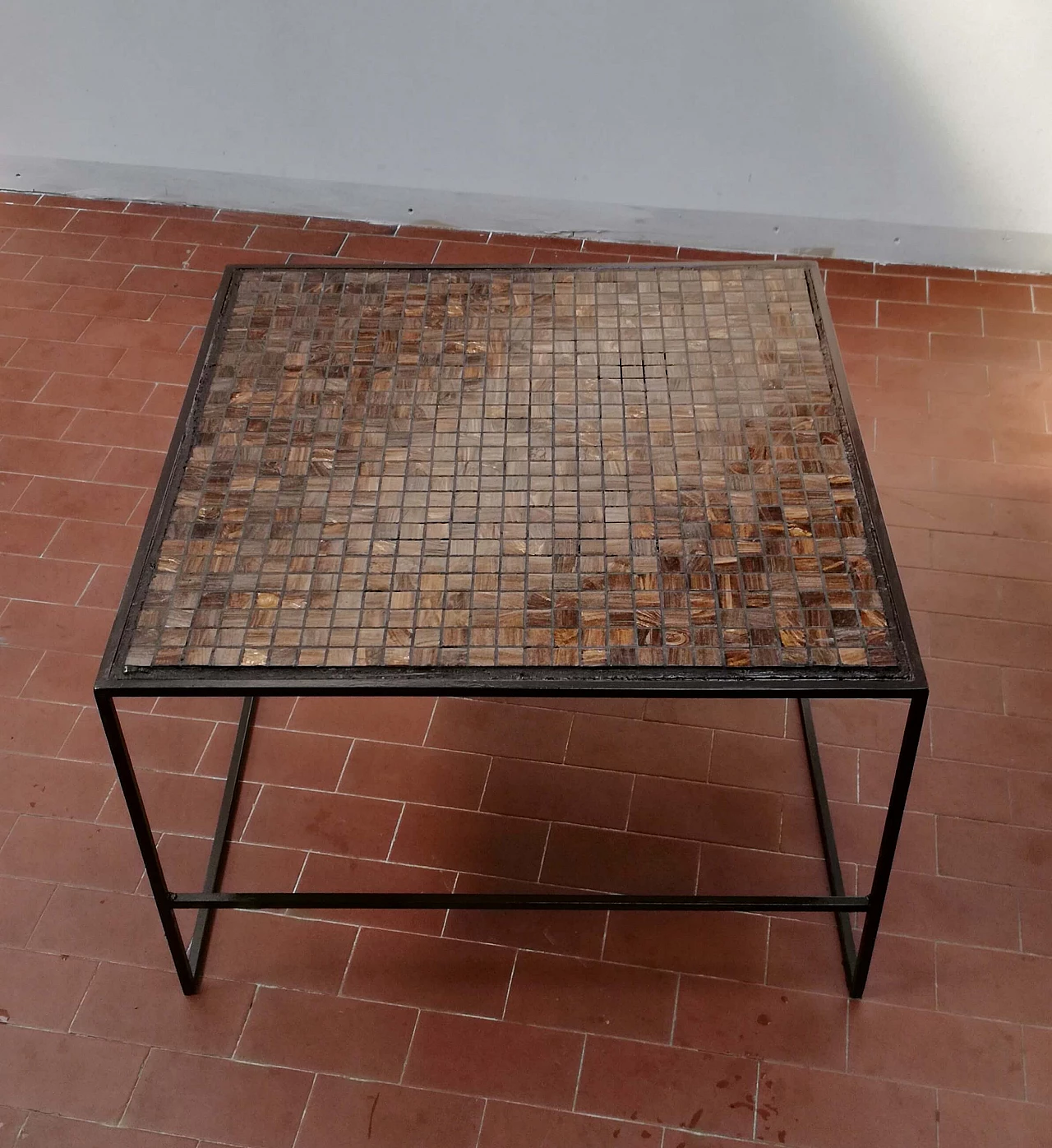 Tavolino con piano in mosaico Bisazza 1159023