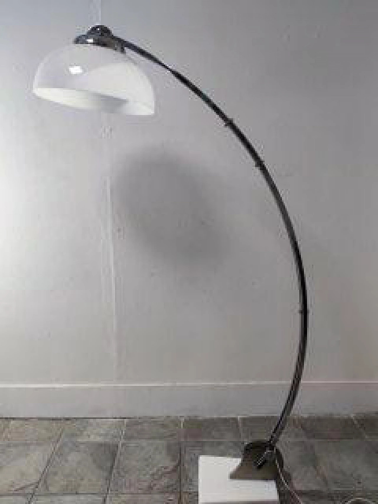 Lampada da terra ad Arco, anni '70 1159320