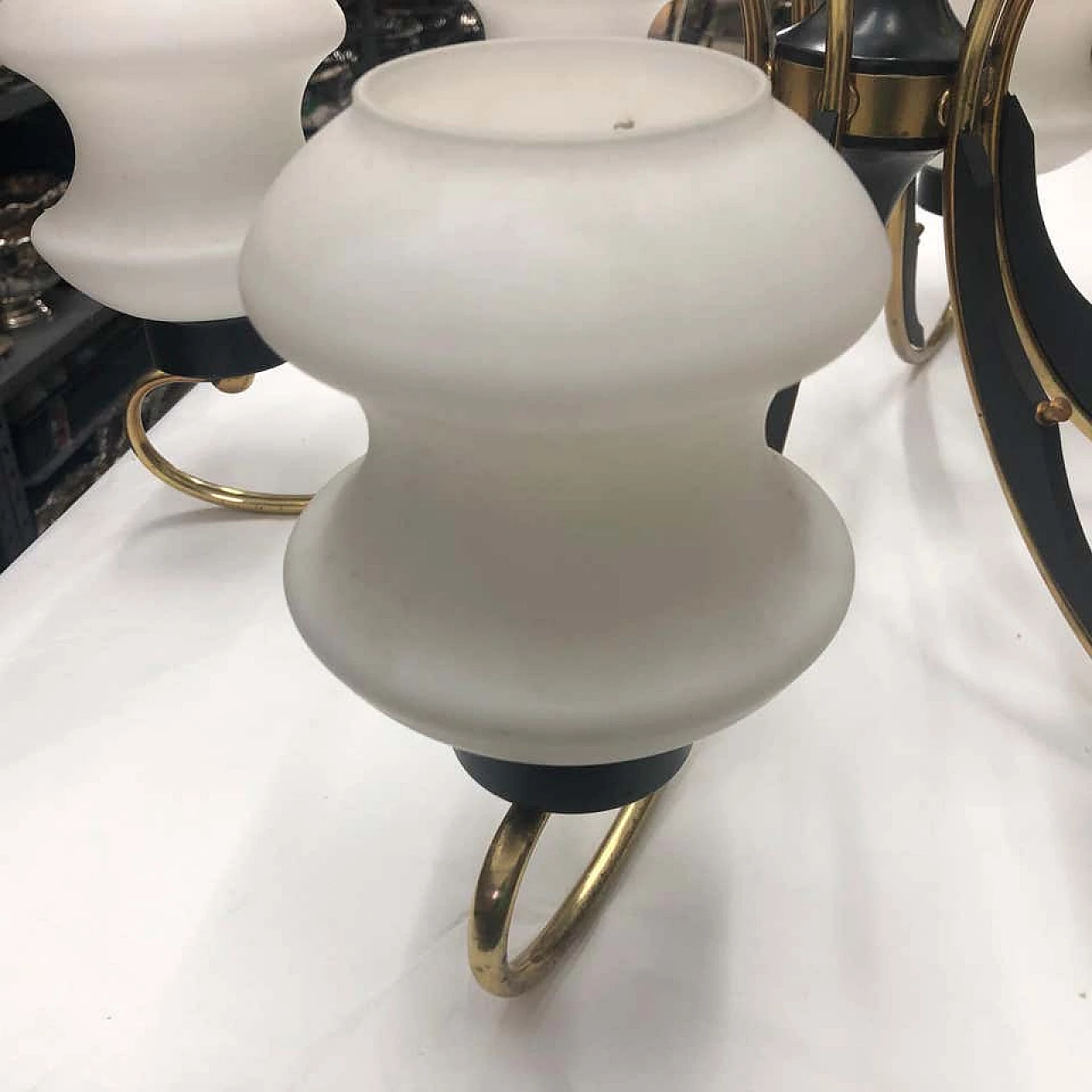 Lampadario da soffitto d'ispirazione Stilnovo in legno ebanizzato e ottone, anni '50 1159423