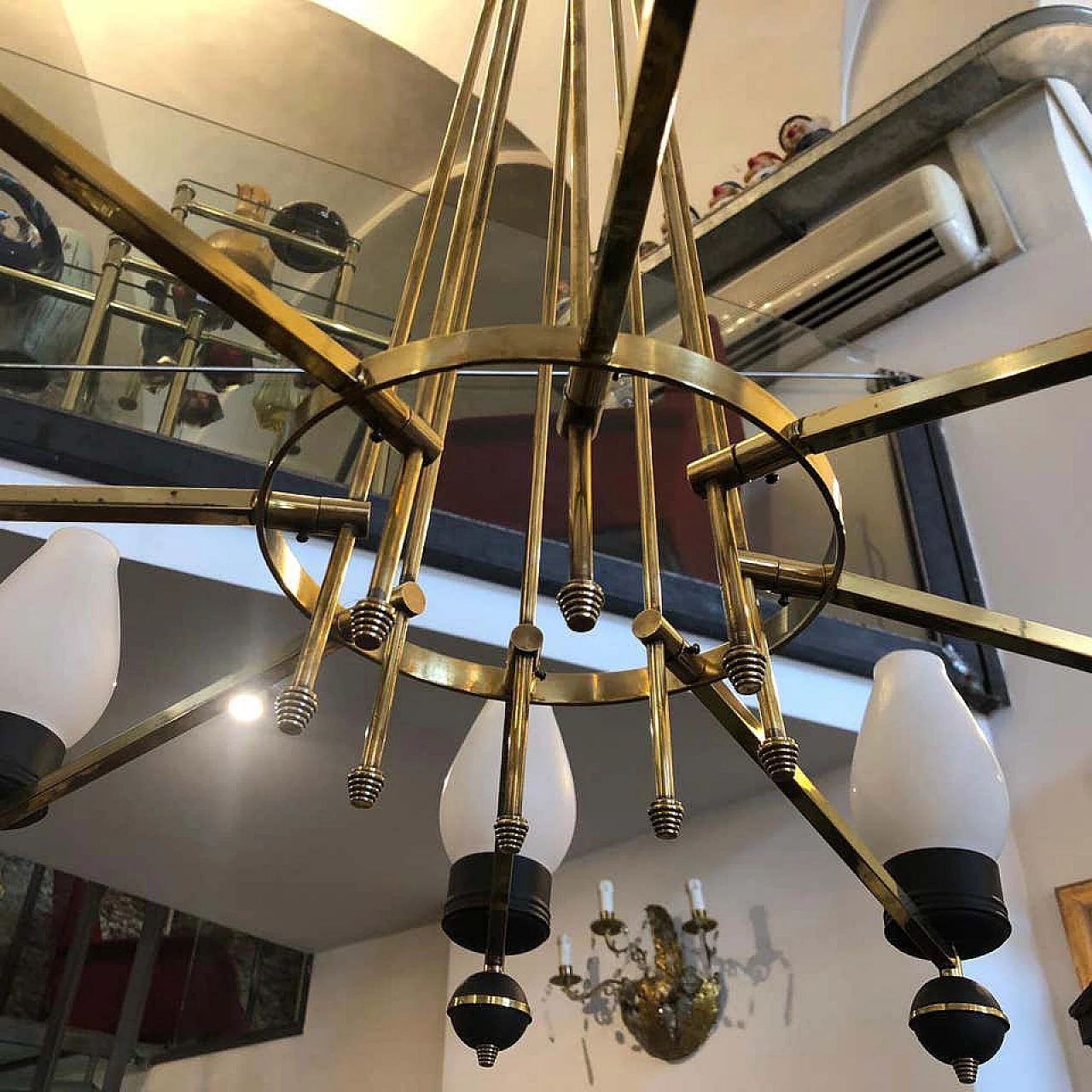 Italian Gio Ponti style brass and black metal round chandelier, 50s 1159482