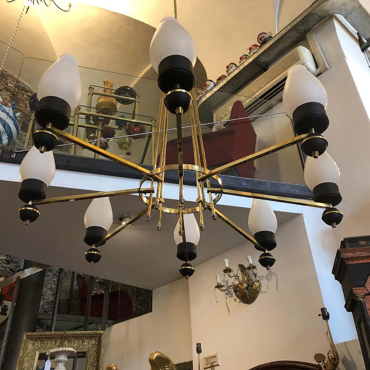 Italian Gio Ponti style brass and black metal round chandelier, 50s 1159486