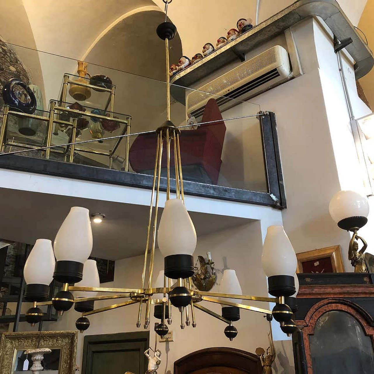Italian Gio Ponti style brass and black metal round chandelier, 50s 1159488