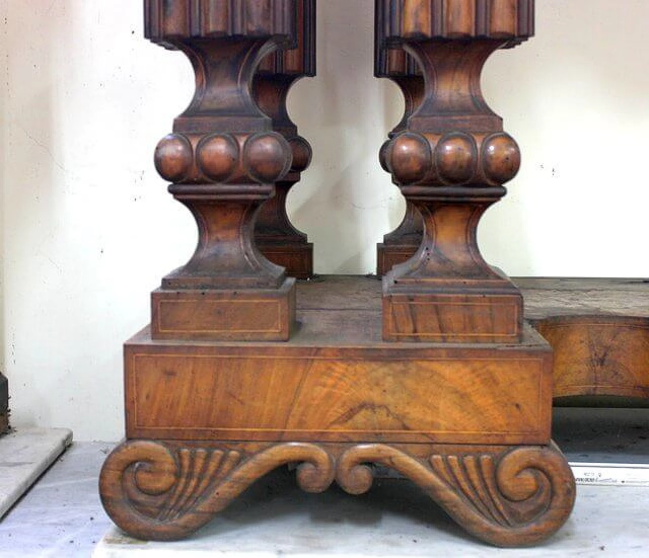 Consolle in legno d'ulivo con piano in marmo di George Smith, '800 1160047