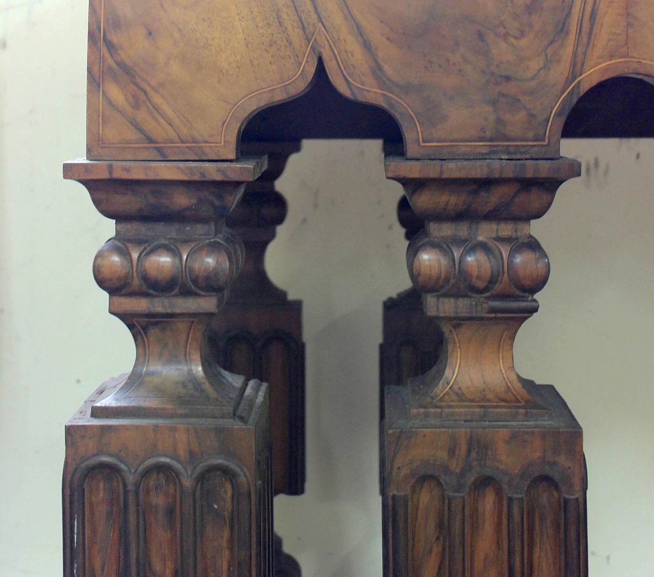 Consolle in legno d'ulivo con piano in marmo di George Smith, '800 1160057