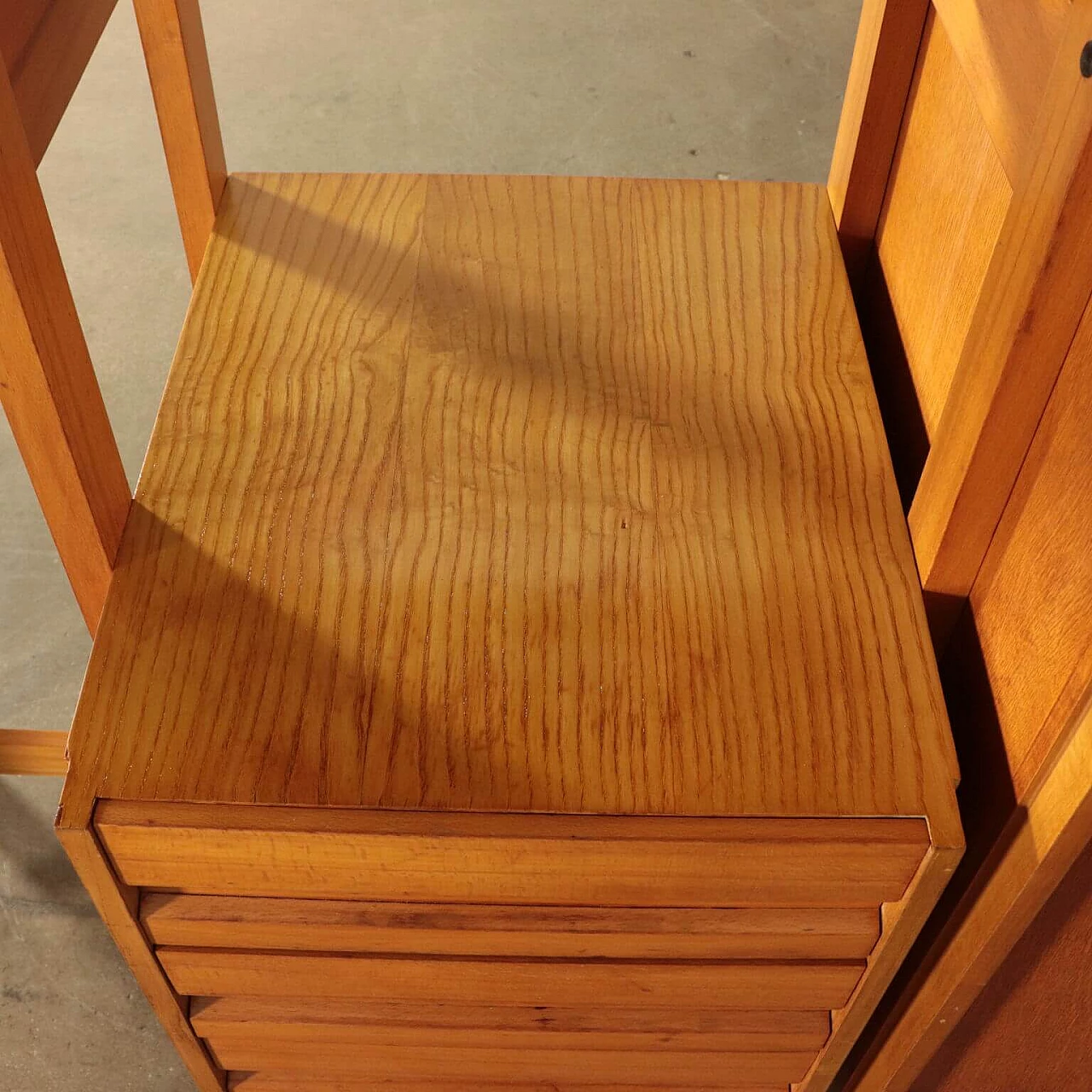 Libreria in faggio di Mario Vender, anni '60 1160862