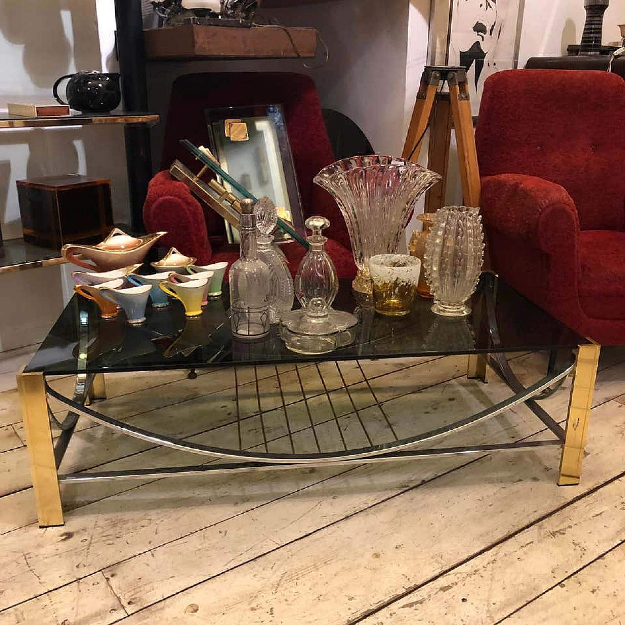 Italian coffe table in brass, steel and smoked glass, 70s 1161265