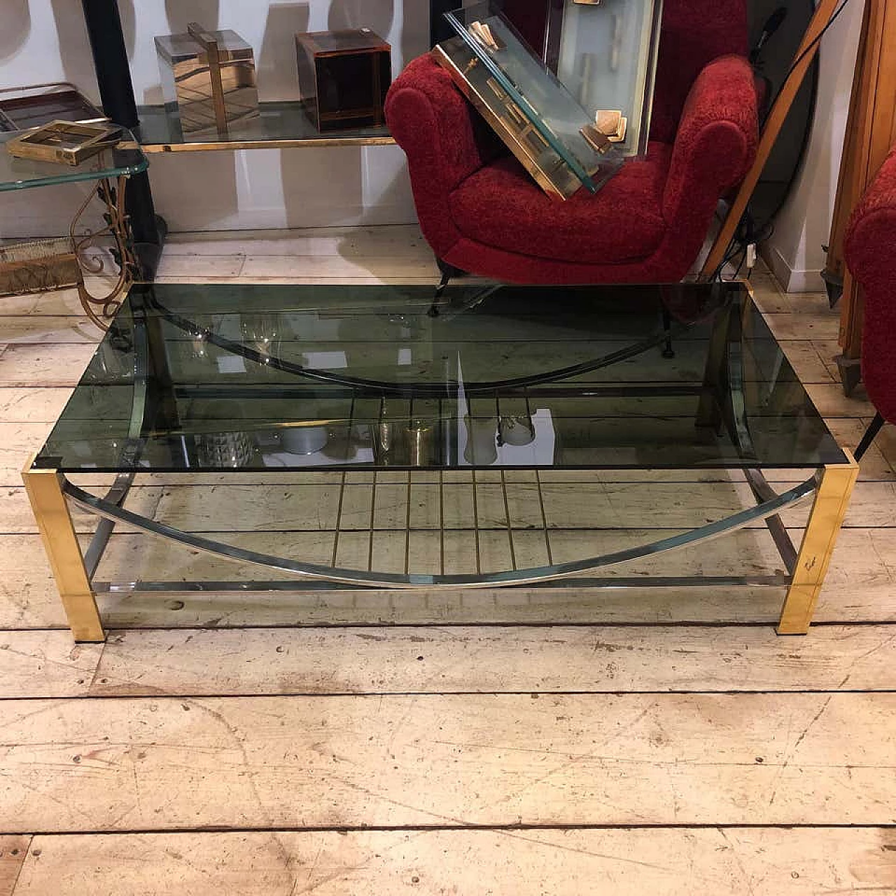 Italian coffe table in brass, steel and smoked glass, 70s 1161271
