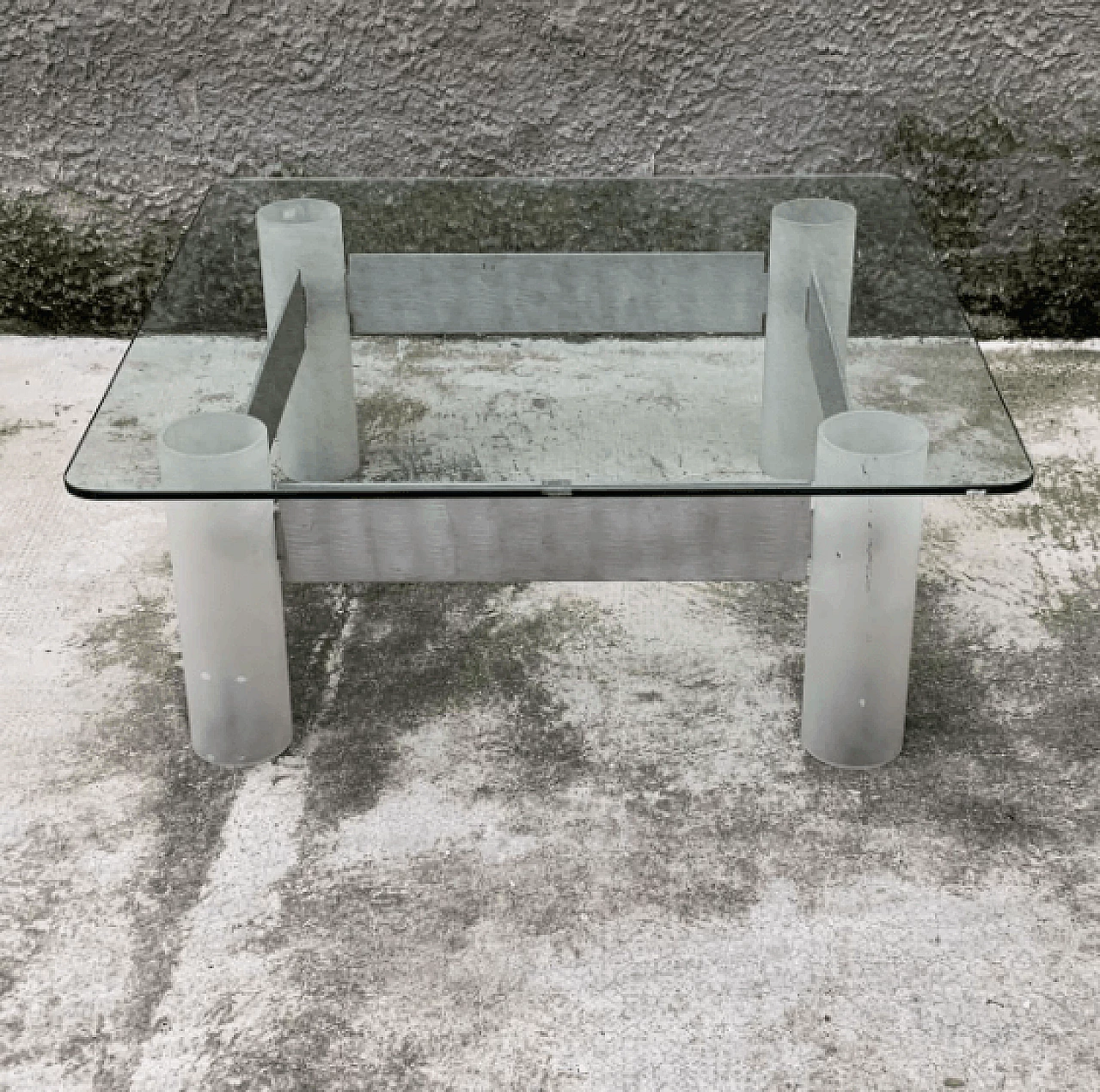 Italian coffee table in plexiglass and aluminium, 70s 1161927