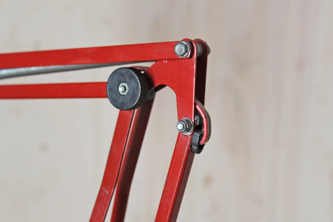 Red table lamp, 80's 1162605