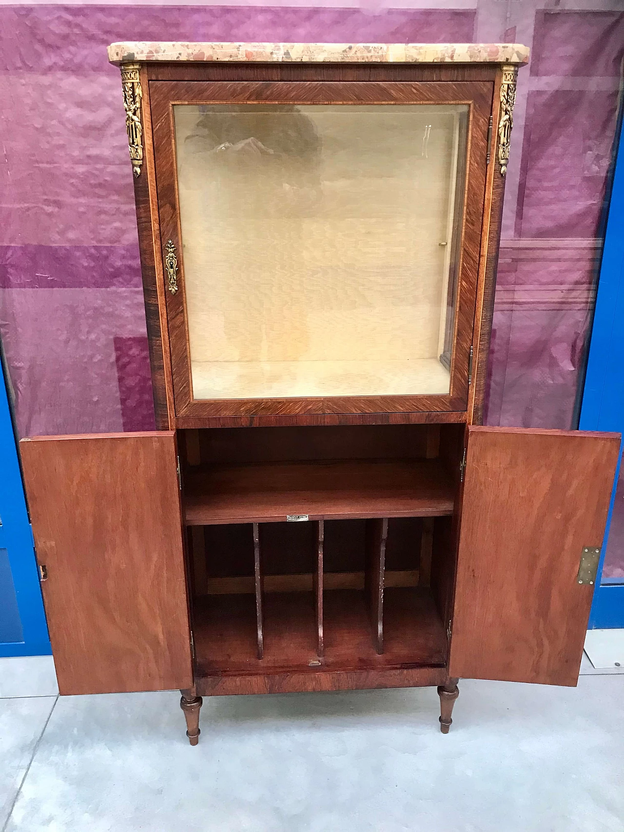 Small inlaid and paved display case by Gouffe Jeaune, 19th century 1163409