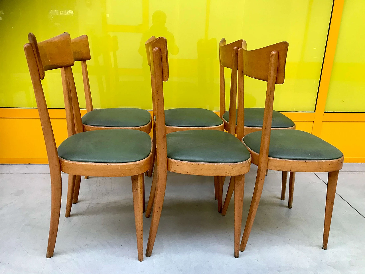 6 Chairs in beech and green skai, 1950s 1163823