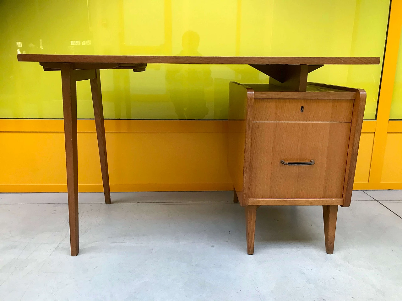 Italian light brown desk with movable top and drawers, 60s 1163832