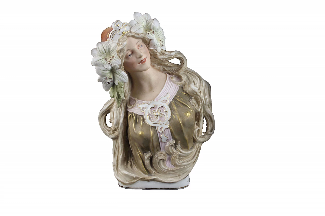 Antique small bust of woman from Royal Dux 1164179