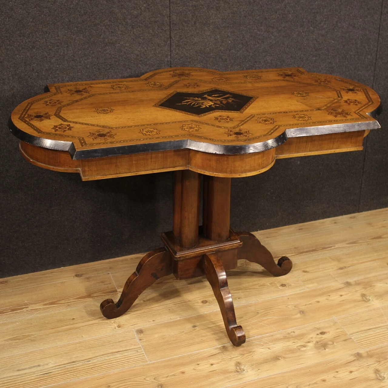 Italian inlaid table, 19th century 1164636