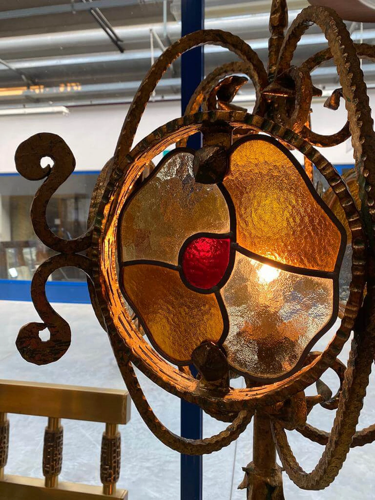 Big brutalist floor lamp, 60's 1165033