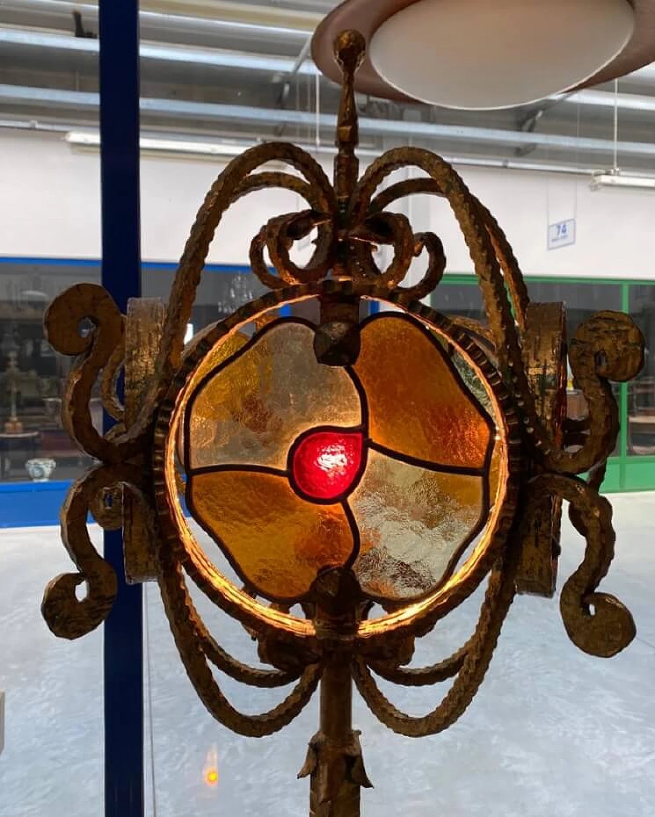 Big brutalist floor lamp, 60's 1165035