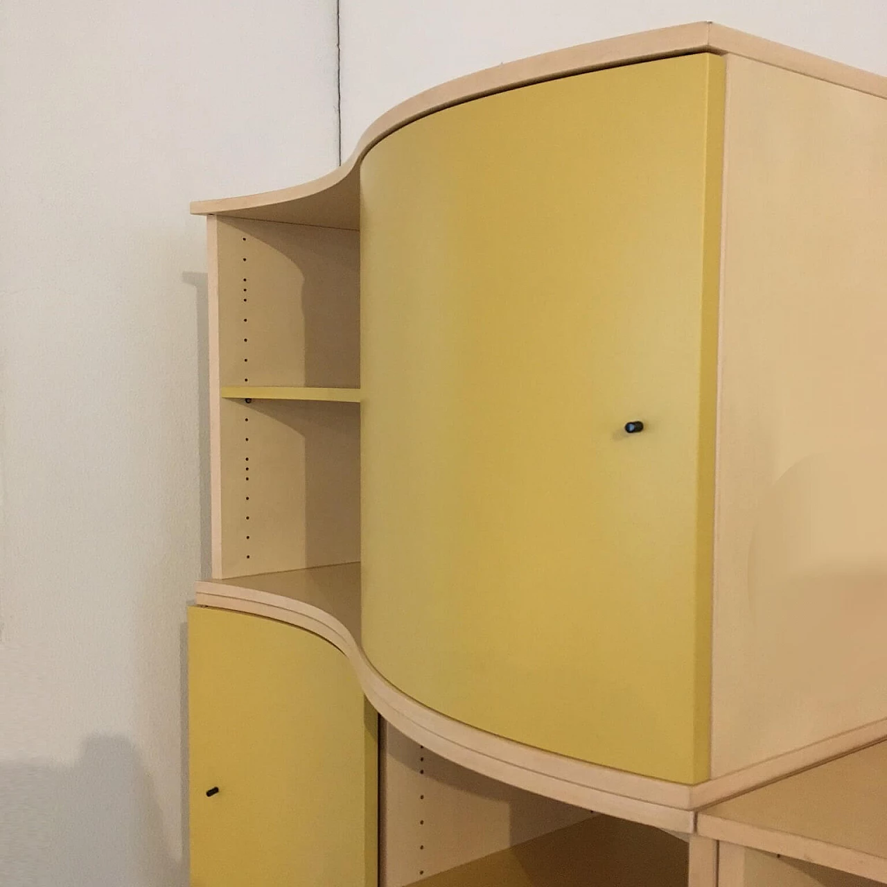 Modular bookcase maple, yellow satin lacquered doors 1165163
