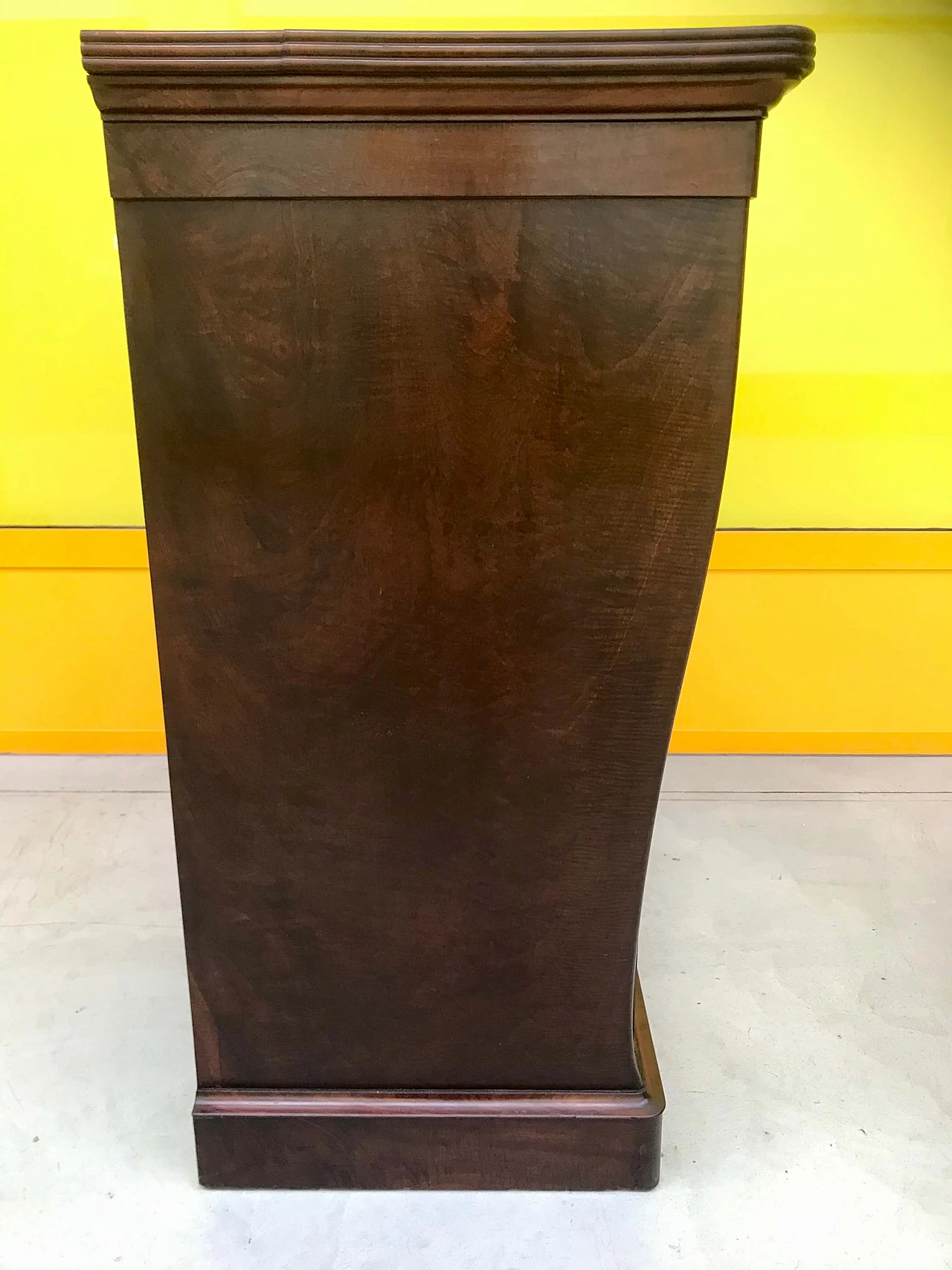 Credenza o consolle a secretaire Carlo X con specchio al mercurio e struttura in mogano, '800 1165223