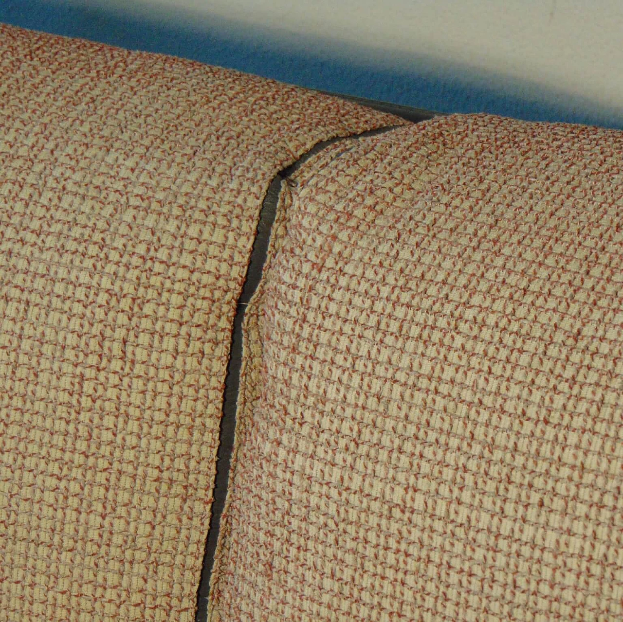 Grey Leather 4-Seater Sofa, Cushions Leather and Silk, Sormani 1983 1165244