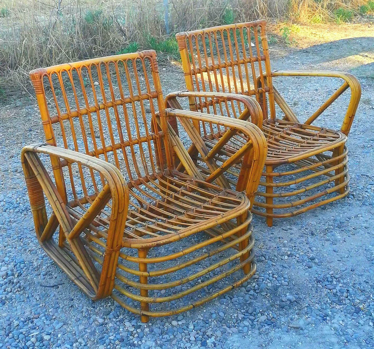 Pair of rattan bamboo armchairs and coffee table by Paul Frankl, 1940s 1165282