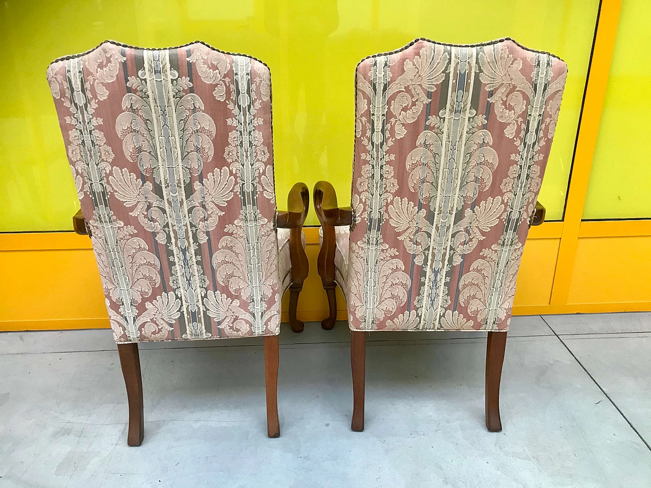 Pair of English mahogany armchairs moves, 19th century 1165372