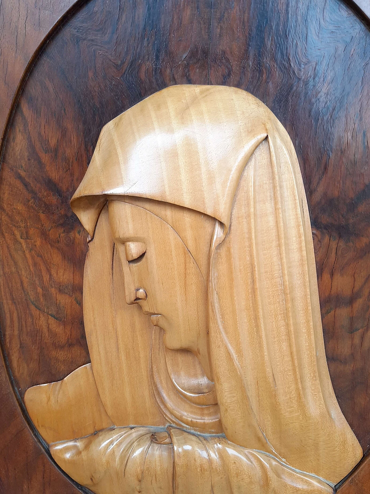 Art Deco low relief sculpture in walnut and maple, 30s 1165735