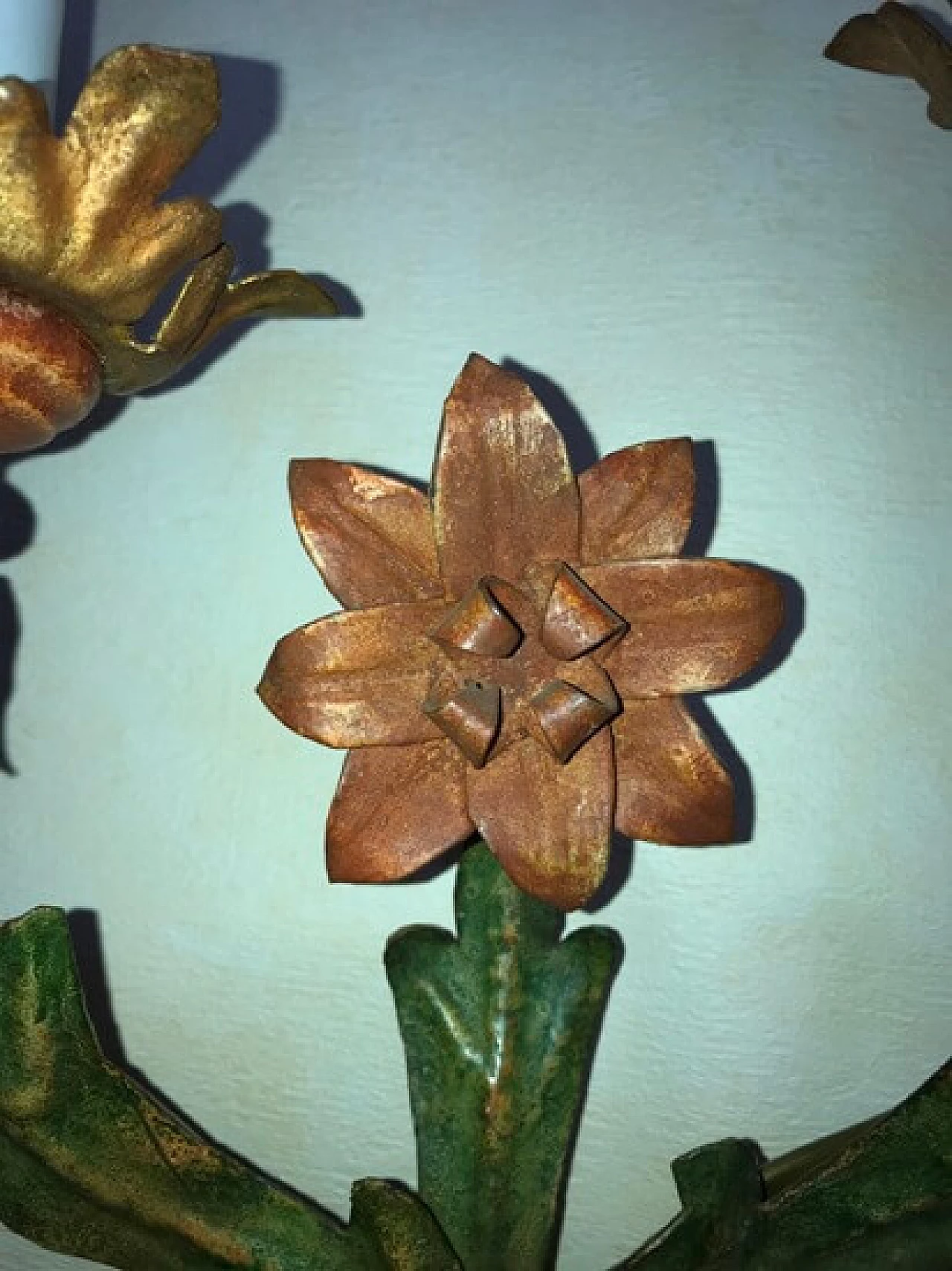 Polychrome wall sconce with 3 flowers 1166018