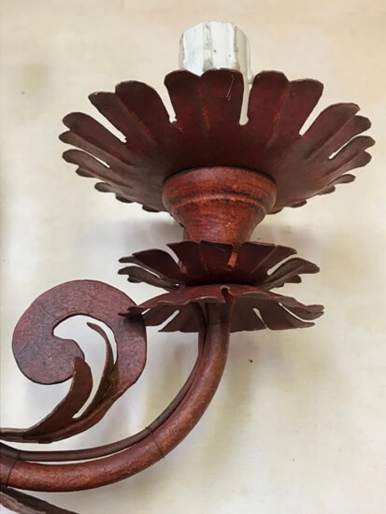 Applique bordeaux in stile settecentesco girevole, '900 1166399