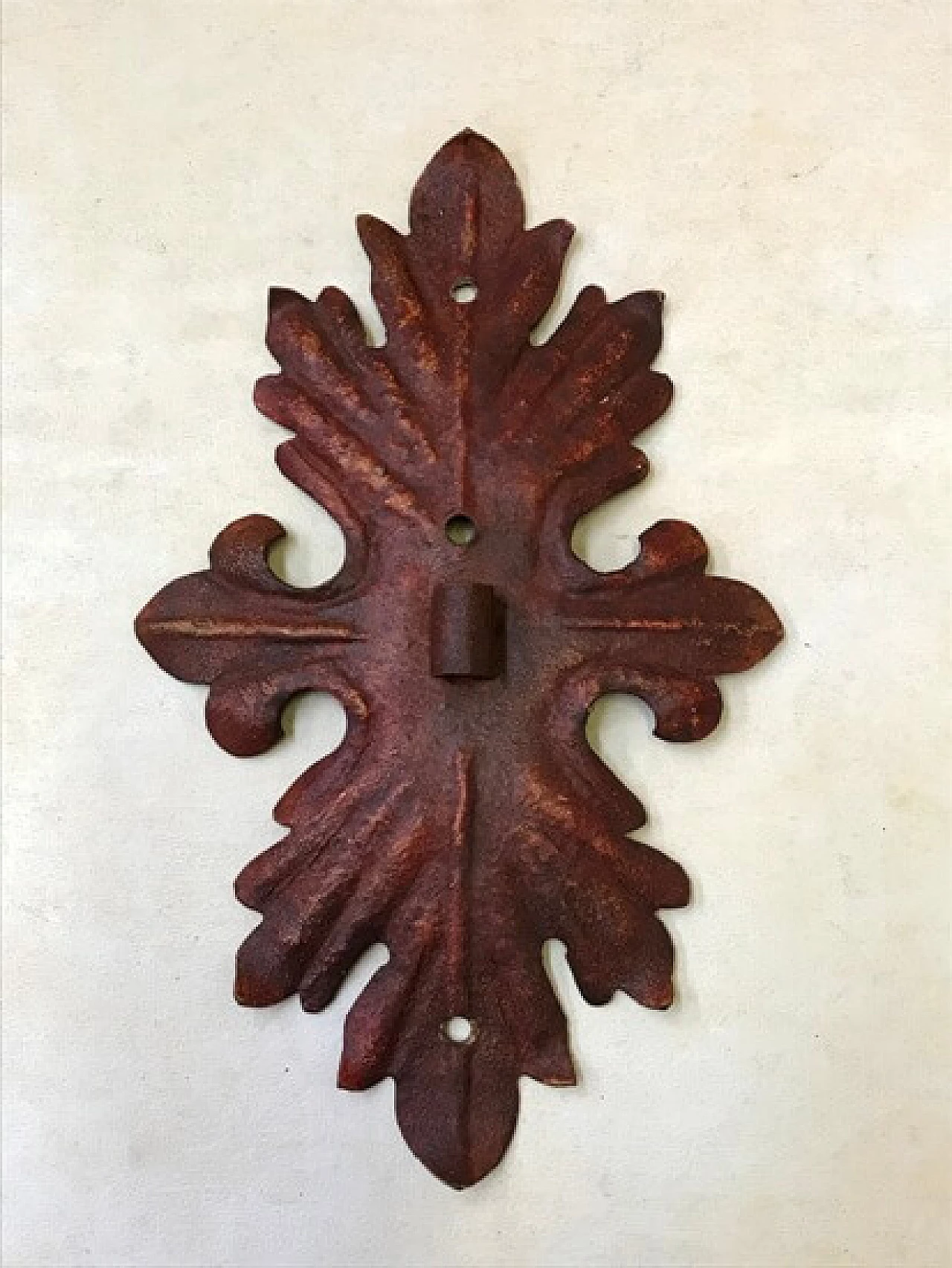 Applique bordeaux in stile settecentesco girevole, '900 1166400