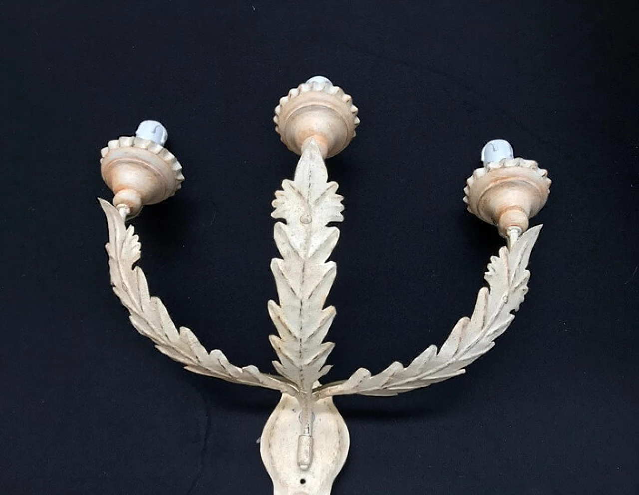 White wall sconce with leaves and 3 light, 20th century 1166419