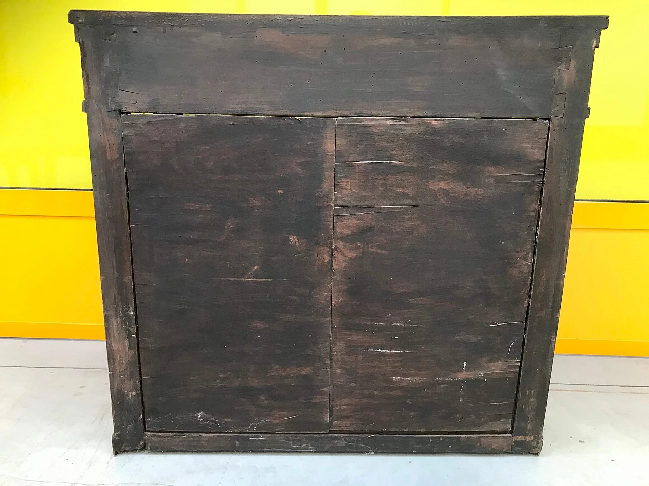 Consolle lombarda in stile Impero  a colonne, in noce con bronzi e specchio al mercurio, metà ‘800 1166970