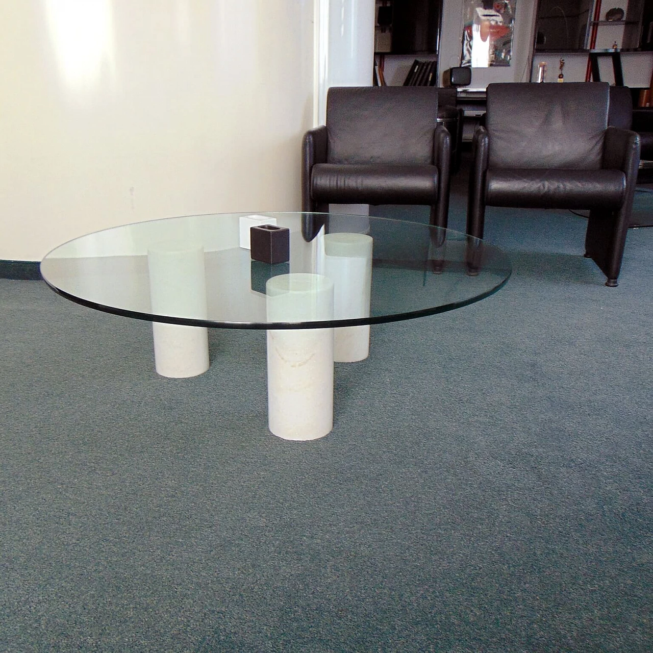 White marble coffee table and crystal top, 80's 1167173
