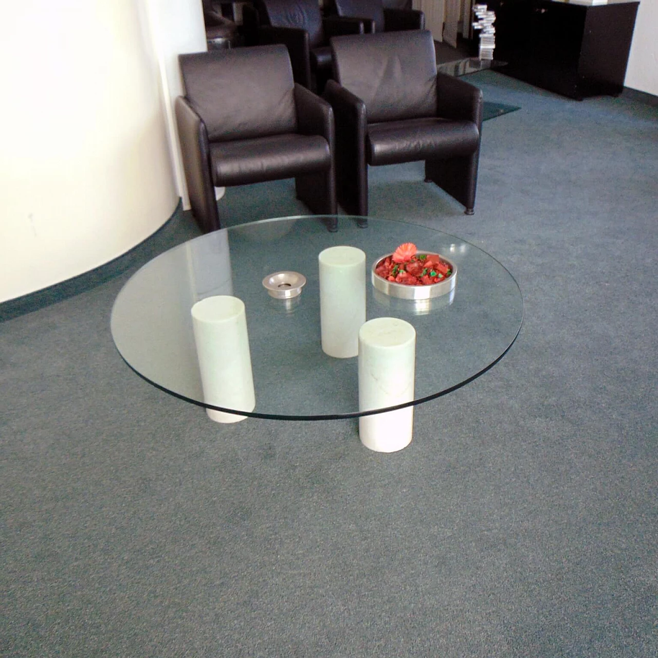 White marble coffee table and crystal top, 80's 1167174