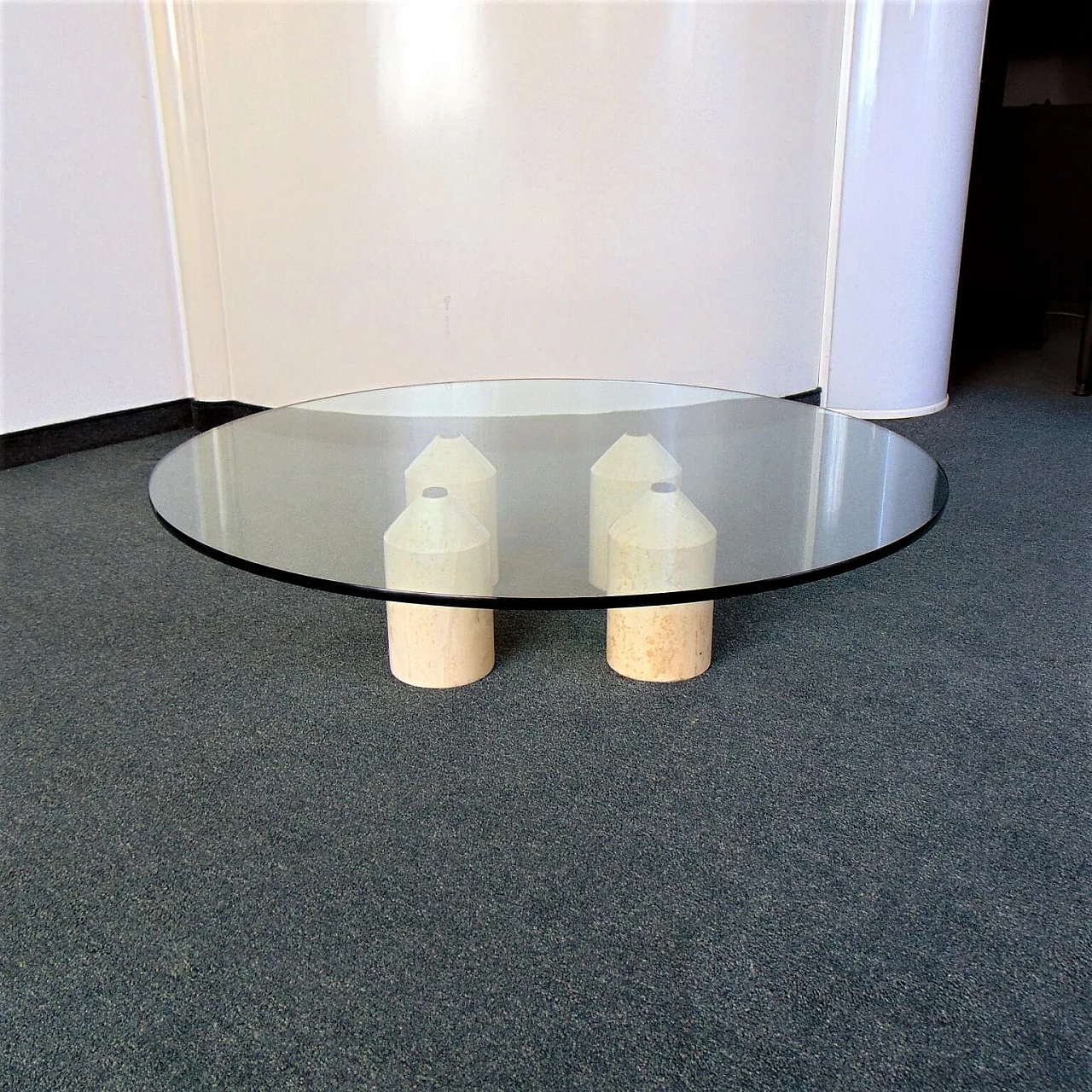 Coffee Table with 4 Pencil-Shaped Travertine Legs and Round Glass Top 1167209