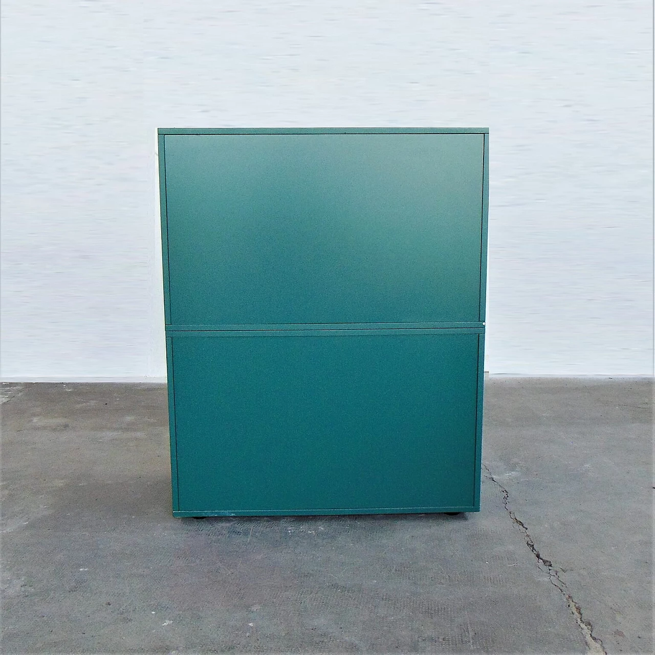 Sideboard Green Satin Lacquer, Doors in Walnut-Stained Cherry, for Roche Bobois, 1990s 1167298