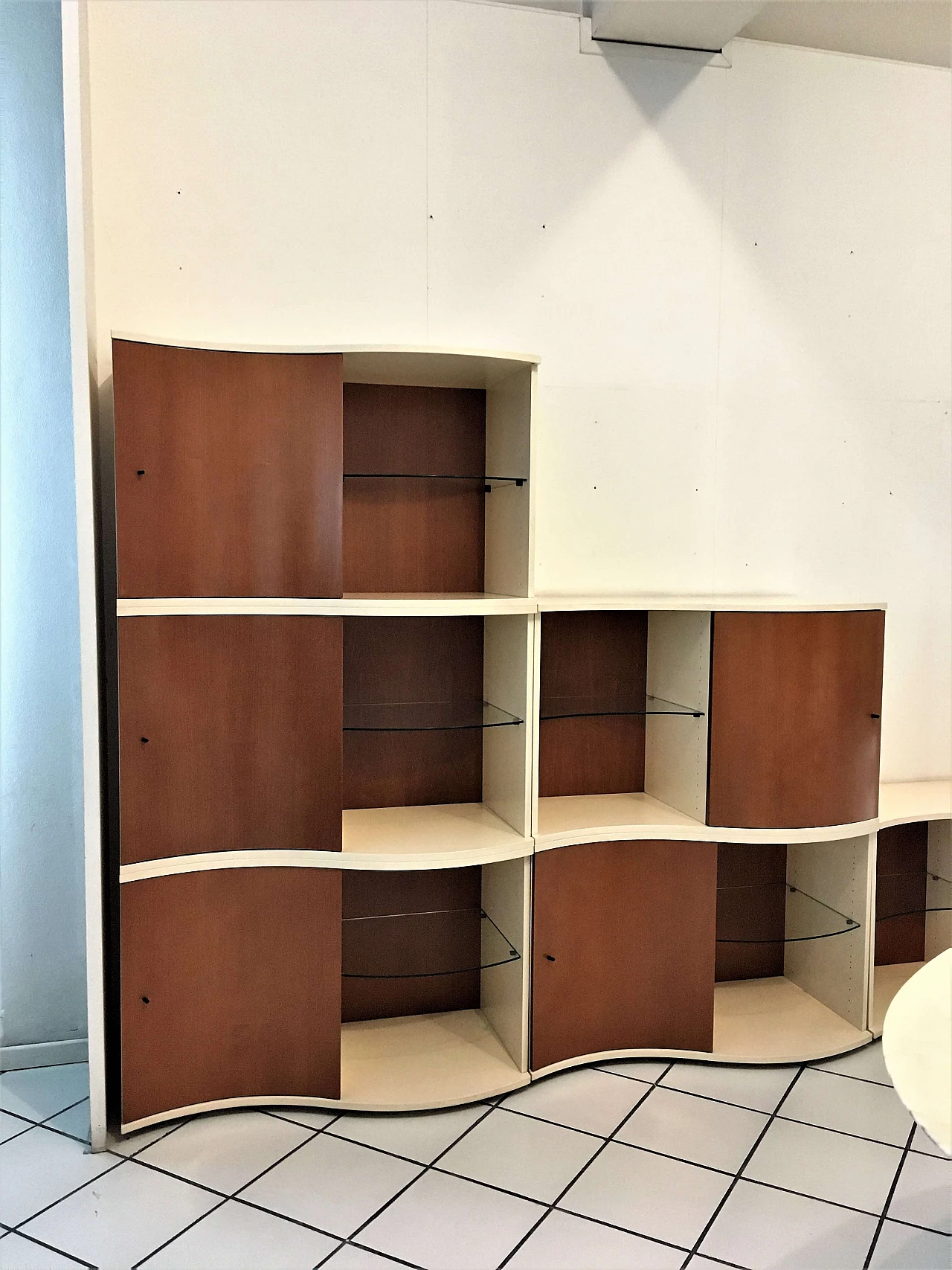 Modular Bookshelf Cream Lacquer, Doors Stained Cherry, Glass Shelves, 1990's 1167332