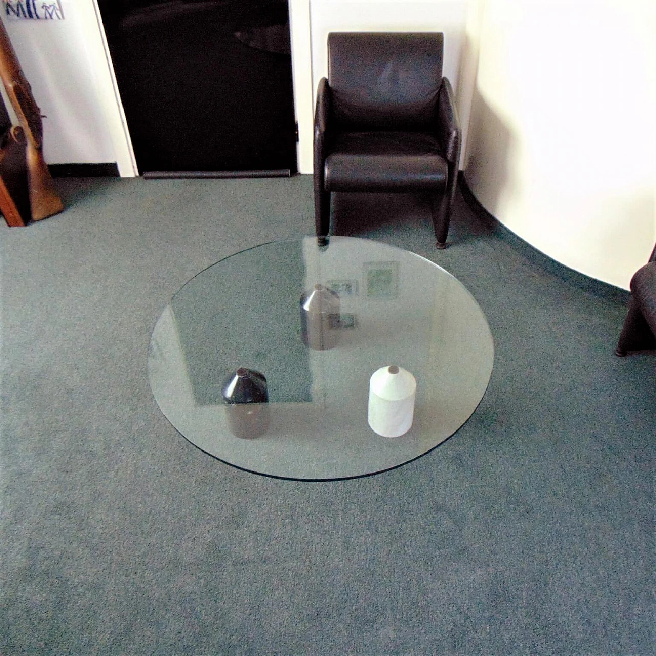 Black and white marble coffee table and crystal top 1167363