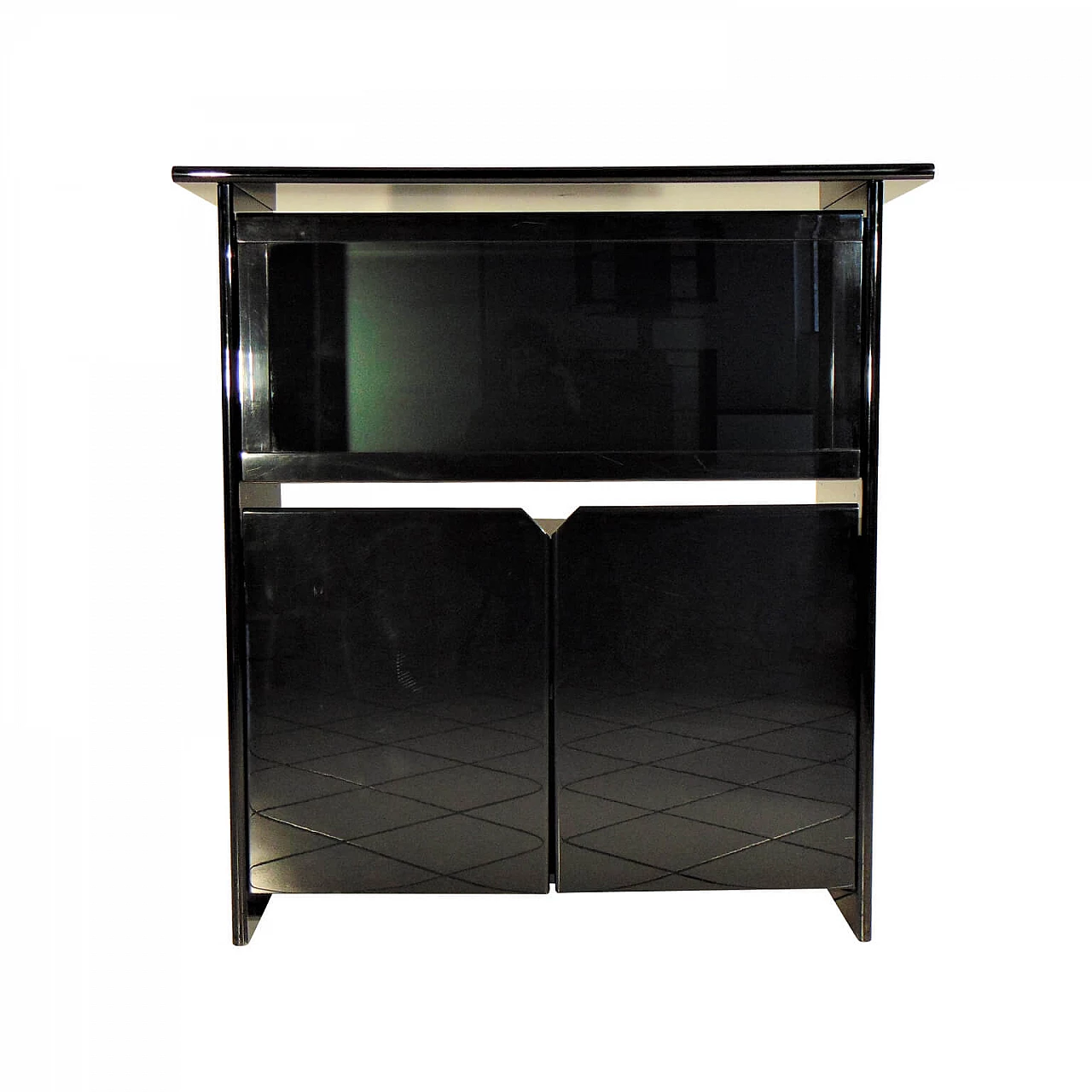 Sideboard with glossy black lacquered showcase by Sormani, 1985 1167388