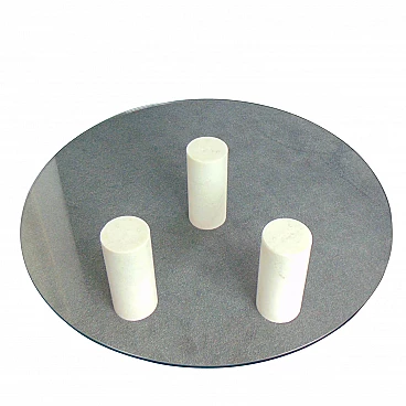 Tavolino marmo bianco e top in cristallo, anni '80