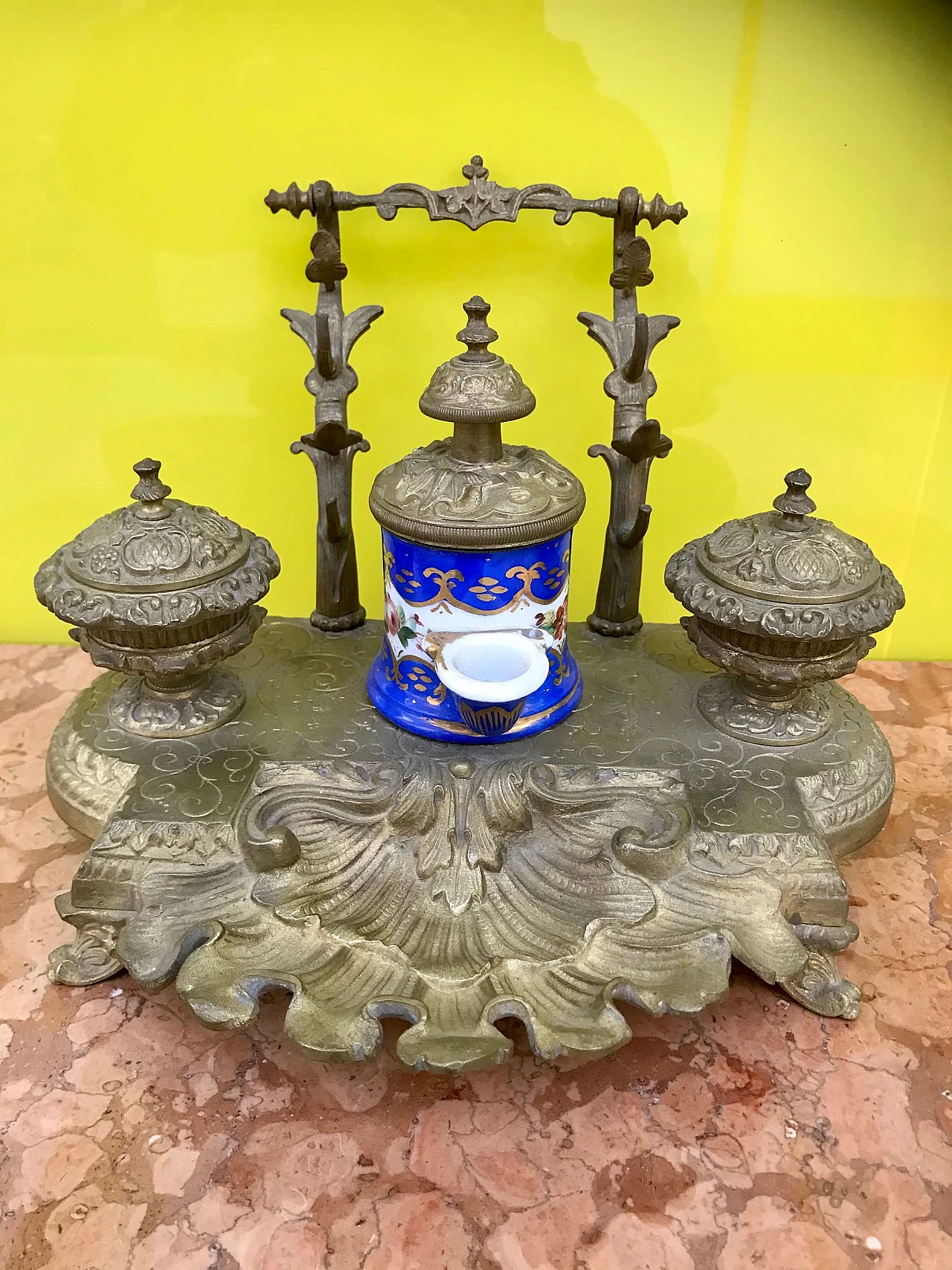 Sevrès porcelain and bronze inkwell with Pen Holder, 19th century 1167729